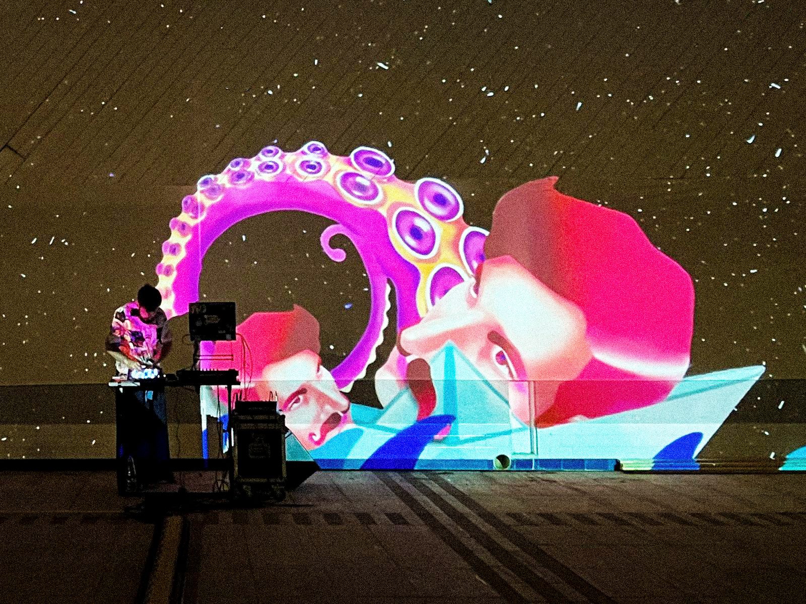 FANTASTIK - the octopus and the faces, the peak of the set