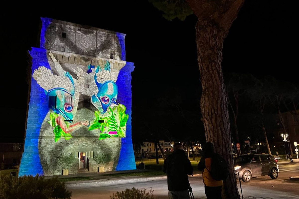 Dettaglio della proiezione sulla Torre Matilde
