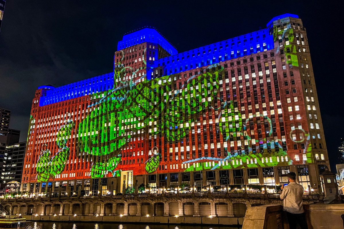 Narrazione onirica sull'equilibrio tra uomo e pianeta
