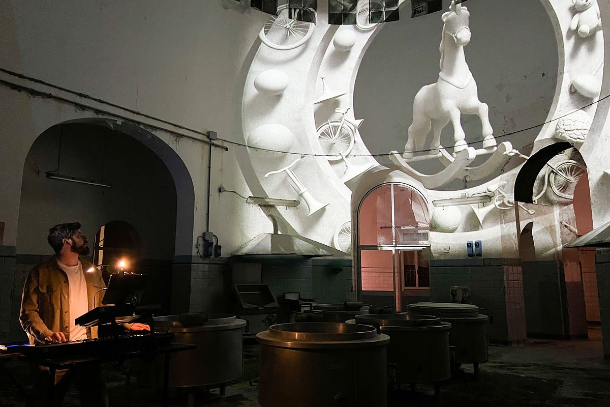 VERTIGO - capitolo sulla polarita tra luce e oscurita