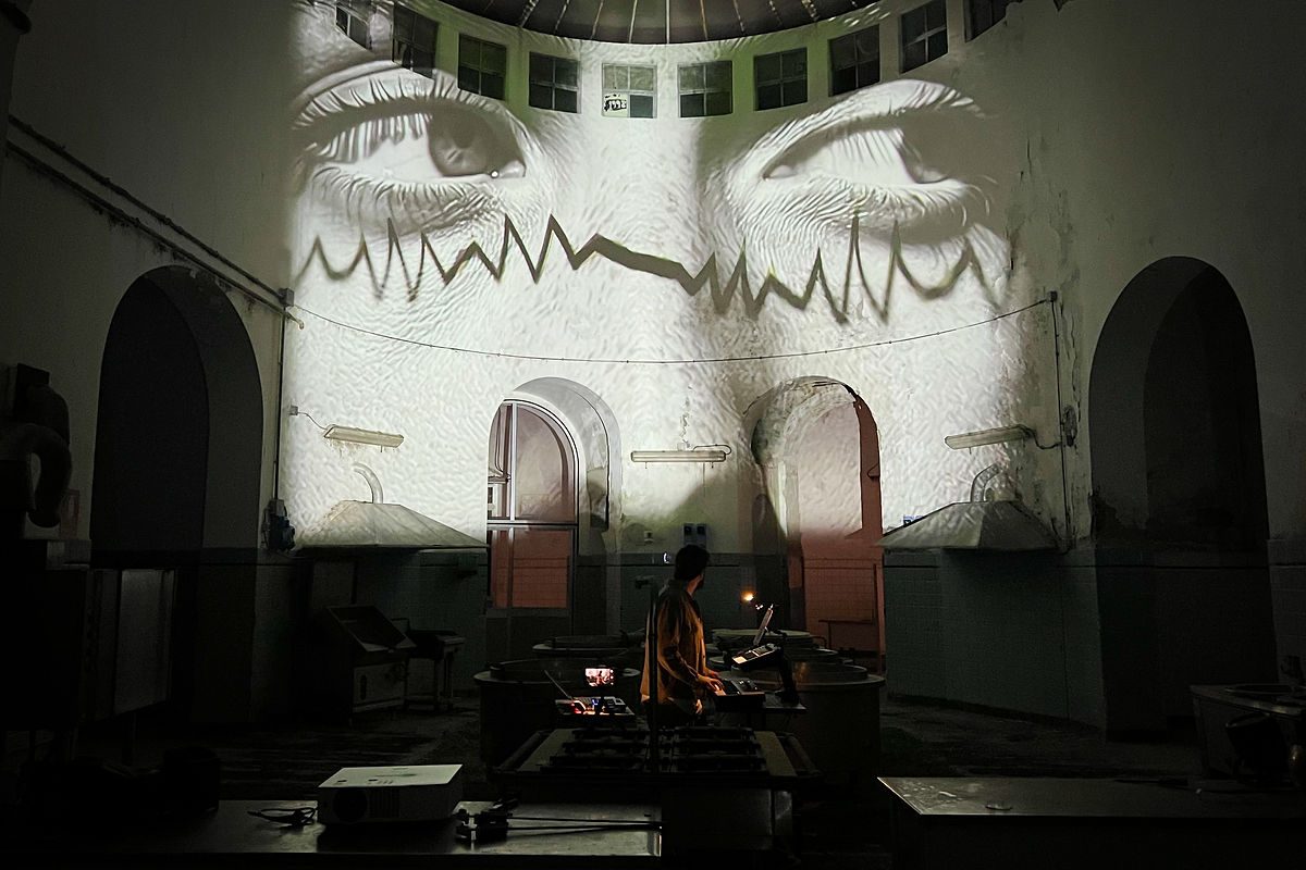 VERTIGO - animazione visiva ispirata alla depressione